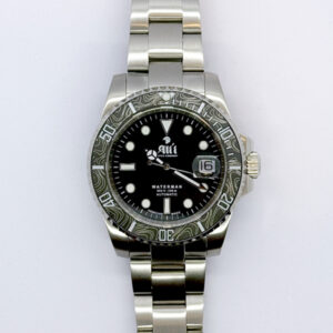 Front view of the Ali'i Watch Company Waterman watch with black dial and black carbon fiber bezel.